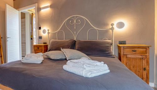 Colico Apartamento | Alle Macine - Lake Como Heritage Home in Molino Maufet Watermill - Lake View Balcony