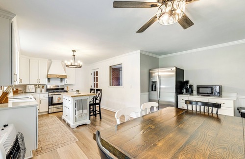 Glace Casa | Alleghany Mountain Cottage w/ Porch & Backyard