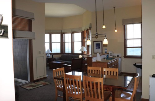 Snowshoe Condominio | Allegheny Springs Slope Side Penthouse - Amazing Views