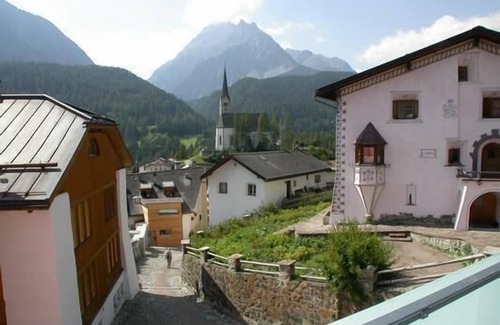 Engadin Scoul Apartamento | 17 puntación en "e-domizil": 4. 66 de un máximo de 5. 0 puntos