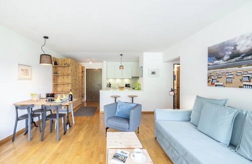 Engadin Scoul Apartamento | 9 valoraciones sobre "e-domizil": 4. 58 de un máximo de 5. 0 puntos