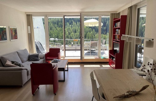 Engadin Scoul Apartamento | 10 puntación en "e-domizil": 4. 68 de un máximo de 5. 0 puntos