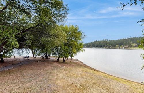 Groveland Casa | Allen Edgewater Retreat