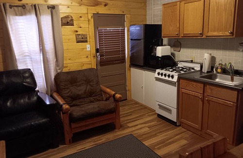 Hill City Cabina | Allen Gulch Cabins are the best cabins to be close to everything in the Hills!!!