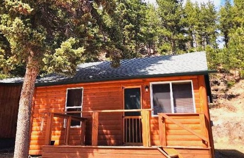 Hill City Casa | Allen Gulch Cabins