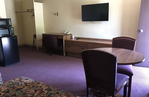 East Texas Hotel | Allenwood Motel