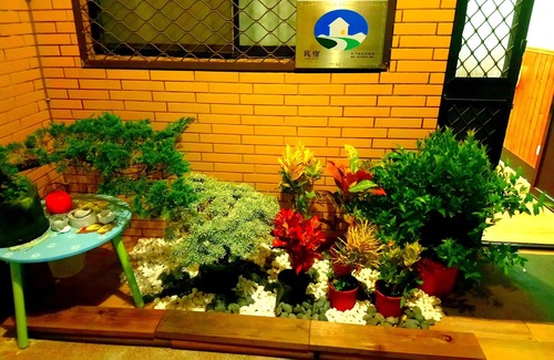 Jincheng Casa | Alley Light Travel