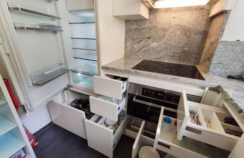 Davos-Platz Apartamento | Allod Park Haus B 403 by Interhome