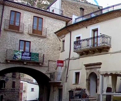 Pacentro Apartamento | Alloggi Piazza Umberto Primo