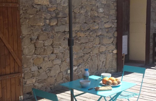 Allos Apartamento | Allos T 3 renovado Ideal wend Rando y vacaciones de verano con terraza de estacionamiento