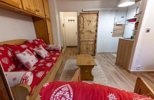 Allos Apartamento | ALLOS village STUDIO cosy avec balcon