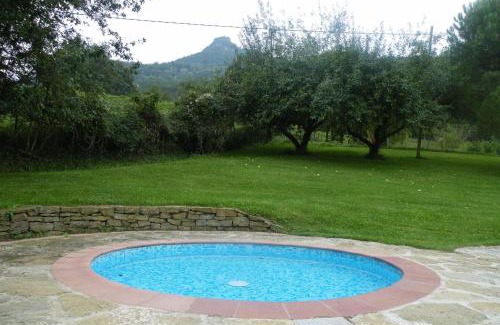La Vall d'en Bas Apartamento | Allotjaments Colomer-Cullell