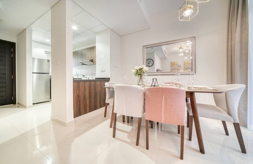 Dubai Chalet De Esquí | Alluring 3BR Townhouse at DAMAC Hills 2 Avencia by Deluxe Holiday Homes