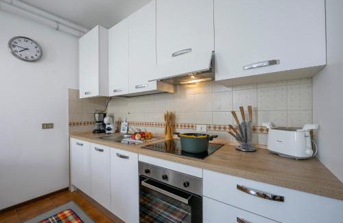 Barbarano Apartamento | Alma - 100m Near Lake - Happy Rentals