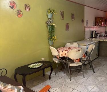 San Isidro de El General Apartamento | Alma Delfina