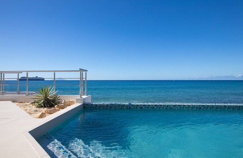Beacon Hill Villa | OCEAN FANTASY-DIRECT OCEANFRONT-Penthouse de lujo-Piscina privada en la azotea