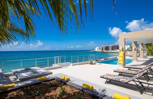 Beacon Hill Villa | OCEAN FANTASY-DIRECT OCEANFRONT-Penthouse de lujo-Piscina privada en la azotea