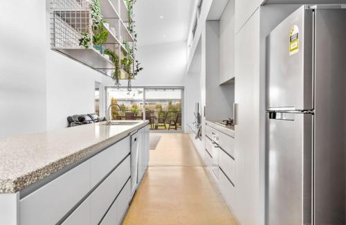 Port Fairy Casa | Alma on Barclay