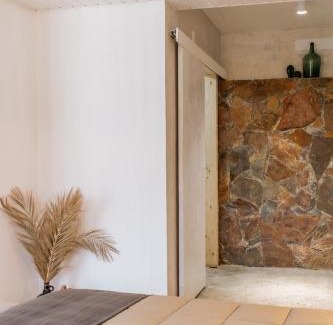 Olalhas Casa | Alma-Rio Room 3 by Mycelia