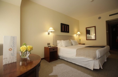 Downtown Santiago Hotel | Almacruz Hotel y Centro de Convenciones