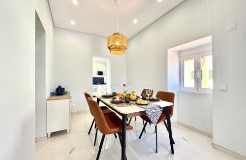 Almancil Apartamento | Almancil Typical House by Homing