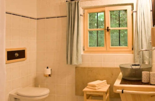 Rottach-Egern Apartamento | Almhaus Webermohof - Almhaus exclusivo con jacuzzi en el jardín