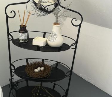 Somerset West Cama Y Desayuno | Almond Cottage Bed & Breakfast