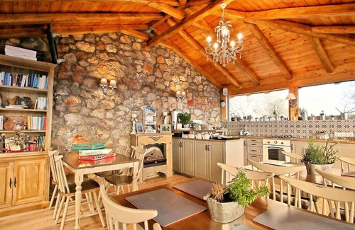 Arachova Apartamento | Almond House Suites Arachova - Adults Only