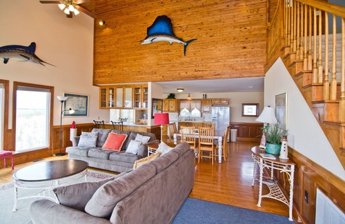 The Point Casa | Almond House, Oceanfront House in Emerald Isle, NC!