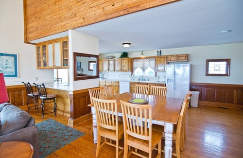 The Point Casa | Almond House, Oceanfront House in Emerald Isle, NC!