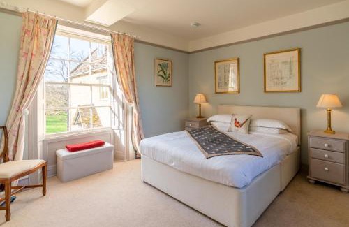 Winchcombe Casa | Almsbury Farmhouse
