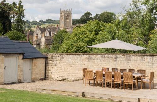 Winchcombe Casa | Almsbury Farmhouse