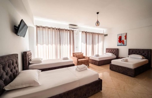Sarande Hotel | Alnes Hotel