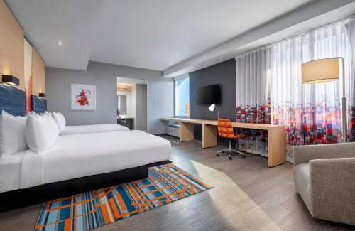 The Vista Hotel | Aloft Columbia Downtown