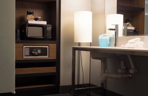 South Side Hotel | Aloft Corpus Christi