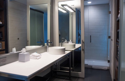 South Side Hotel | Aloft Corpus Christi