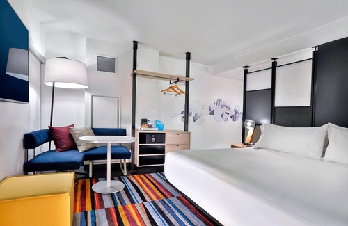 Coppell Hotel | Aloft Dallas DFW Airport Grapevine