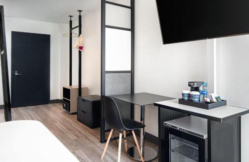 Delray Beach Hotel | Aloft Delray Beach