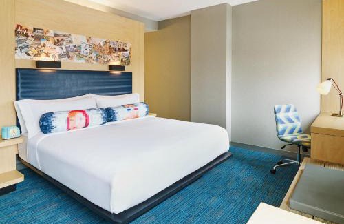 Downtown Louisville Hotel | Aloft Louisville Downtown