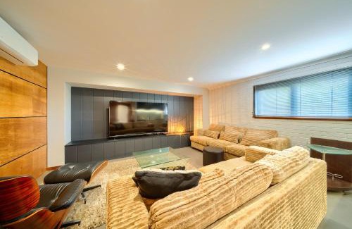 Mount Clarence Casa | Aloft Mt Clarence