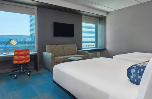 Richardson Hotel | Aloft Richardson