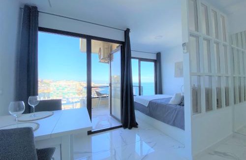 Torrequebrada Apartamento | Aloha Playa Deluxe WiFi Swimming Pools & Parking