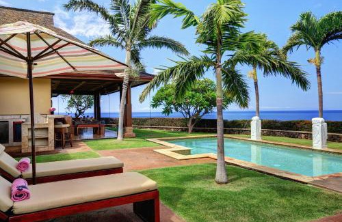 Historic Lahaina Front Street Casa | Aloha Spirit Maui home