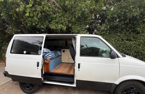 Kahului Casa | Tiny Home on Wheels – Camp Maui in Style with All the Essentials!