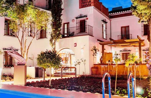 Albaicin Hostal | Alojamiento con encanto La Luna en el Alba