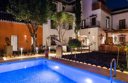 Albaicin Hostal | Alojamiento con encanto La Luna en el Alba