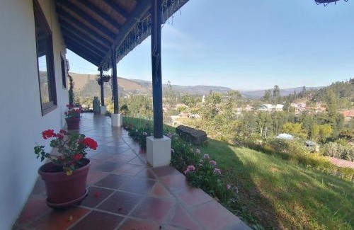 Iza Chalet De Esquí | Alojamiento en Iza cerca al parque