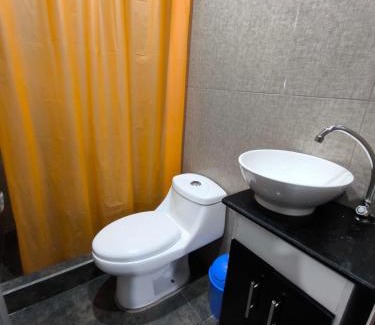 Banos de Agua Santa Apartamento | Alojamiento Familiar María Luisa