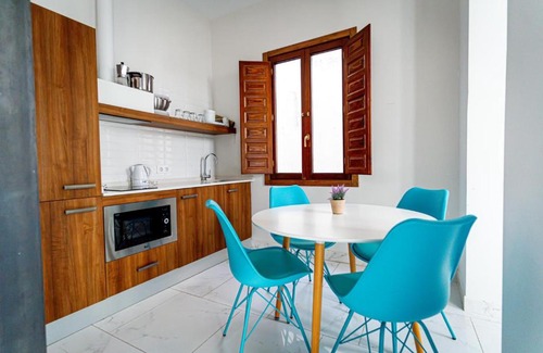 La Trinidad-San Juan y Todos los Santos Apartamento | Alojamiento IB Juderia