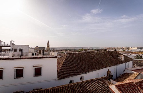 La Trinidad-San Juan y Todos los Santos Apartamento | Alojamiento IB Juderia